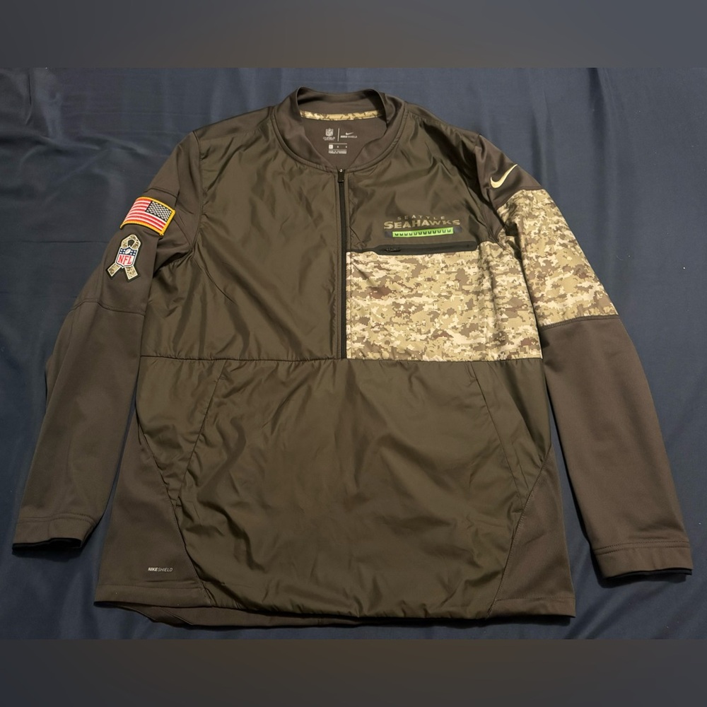 Nike Seattle Seahawks Salute To Service Size L 1/2 Zip Jacket Camo Nike Shield